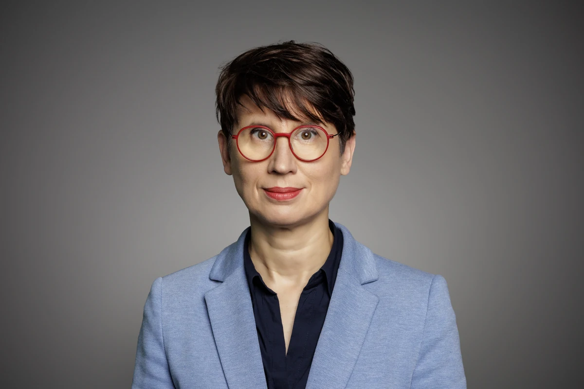 Porträt von Jeanette Schwamberger