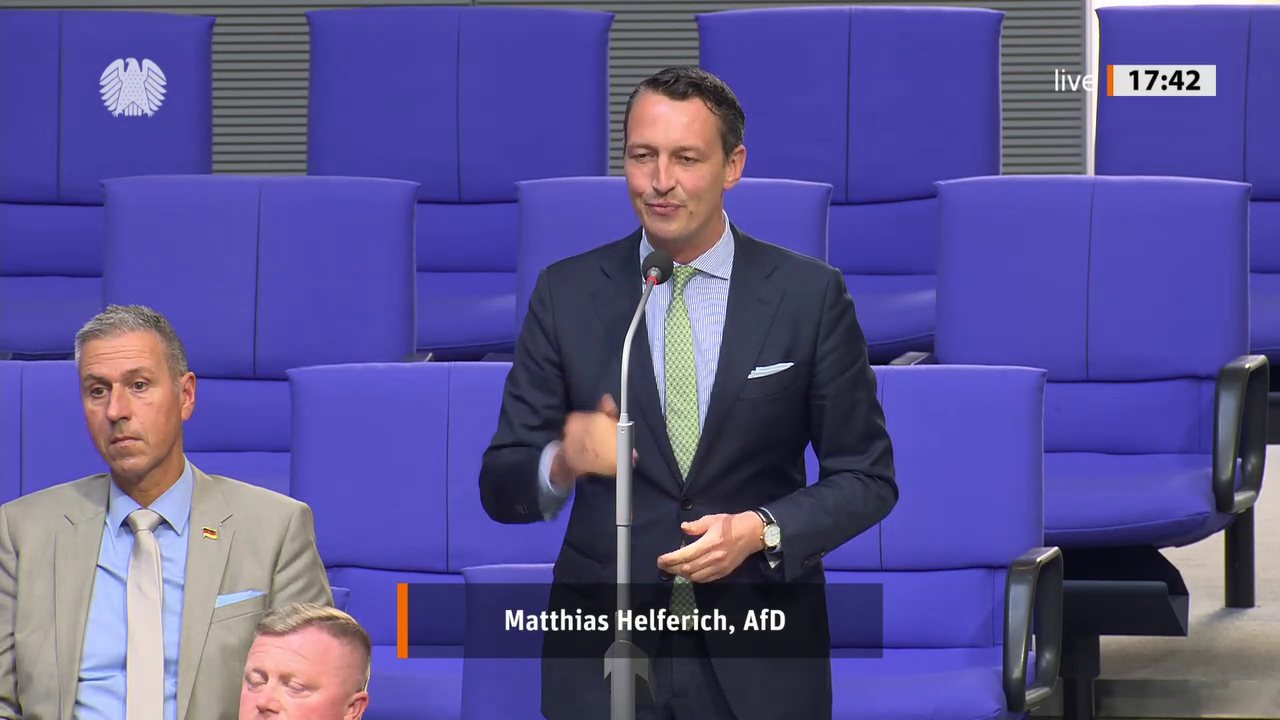 Matthias Helferich bei einer Bundestagsrede · Standbild vom 2026-07-08