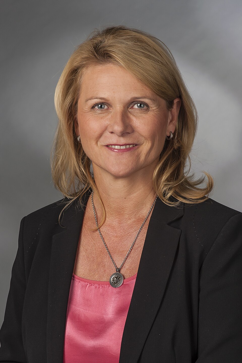 Porträt von Sabine Poschmann