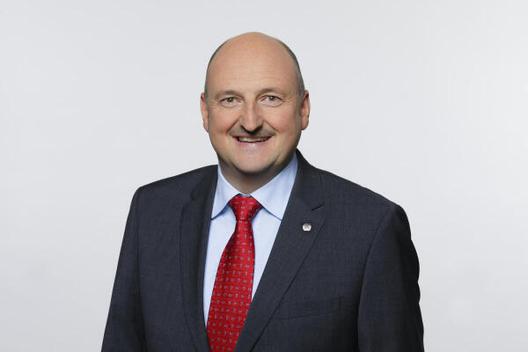 Porträt von Bernd Rützel