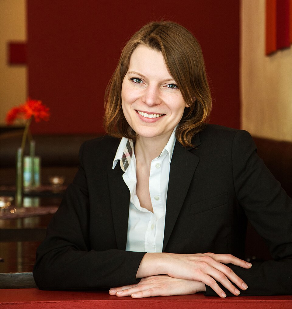 Porträt von Emmi Zeulner