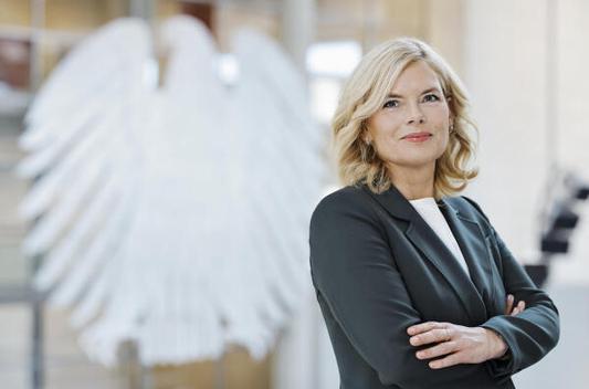 Porträt von Julia Klöckner