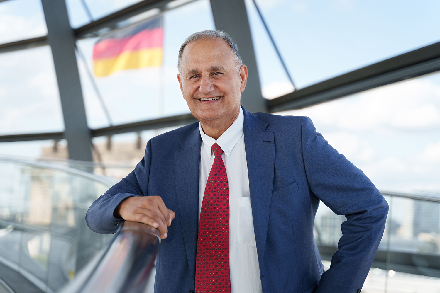 Porträt von Reza Asghari